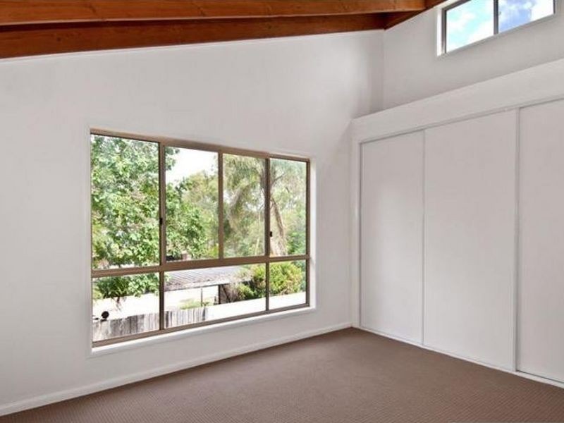 4 Carrie Crescent, Beenleigh QLD 4207