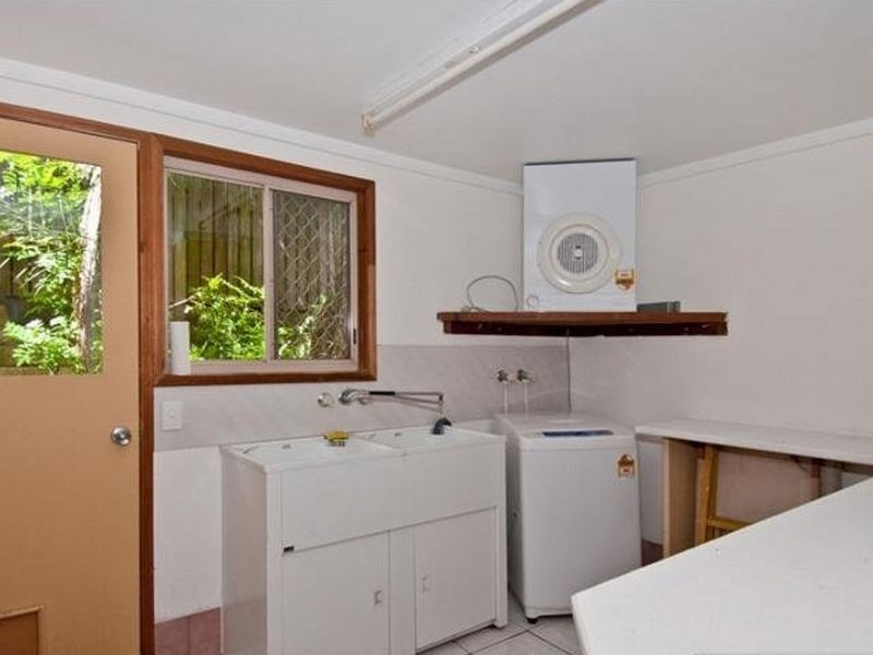 4 Carrie Crescent, Beenleigh QLD 4207