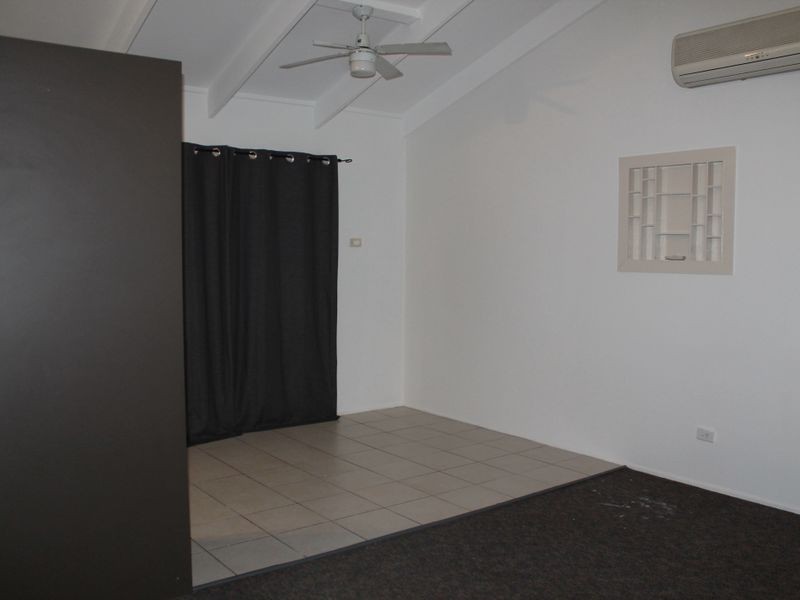 18 Lemongrove St, Eagleby QLD 4207
