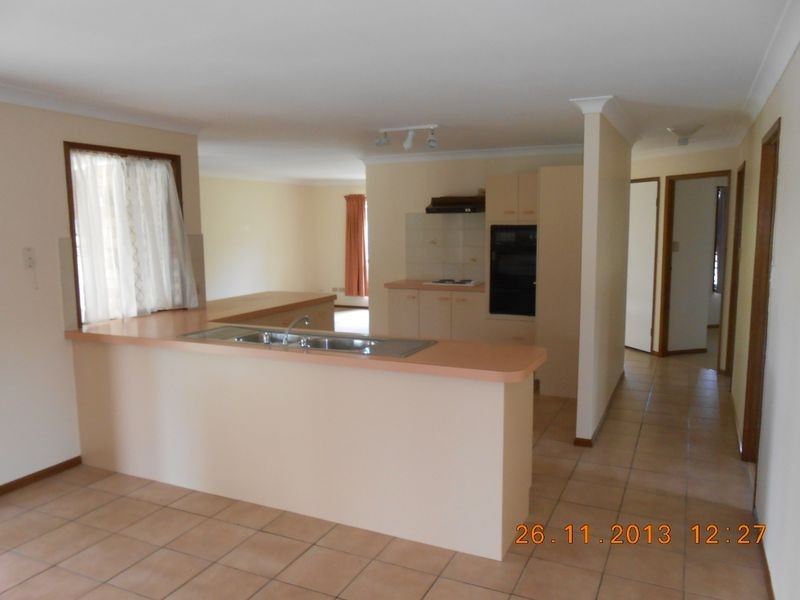 3 Jeffrey Court, Mount Warren Park QLD 4207