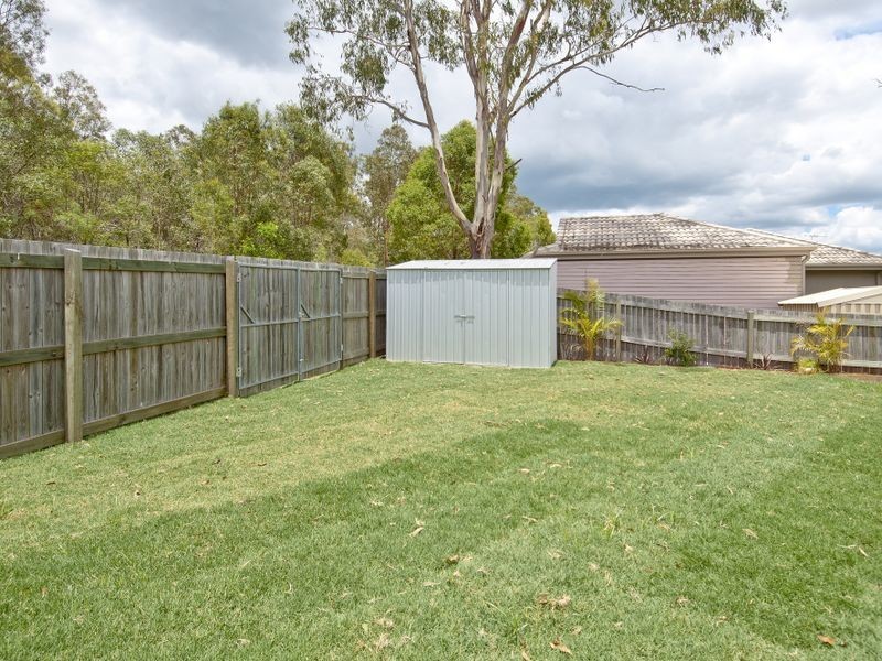 6 Sanctuary Parkway, Waterford QLD 4133