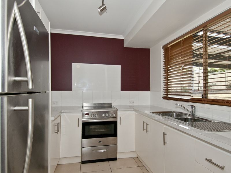 63 Sunscape Drive, Eagleby QLD 4207