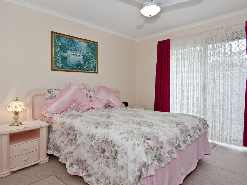 10 Clayton Drive, Edens Landing QLD 4207