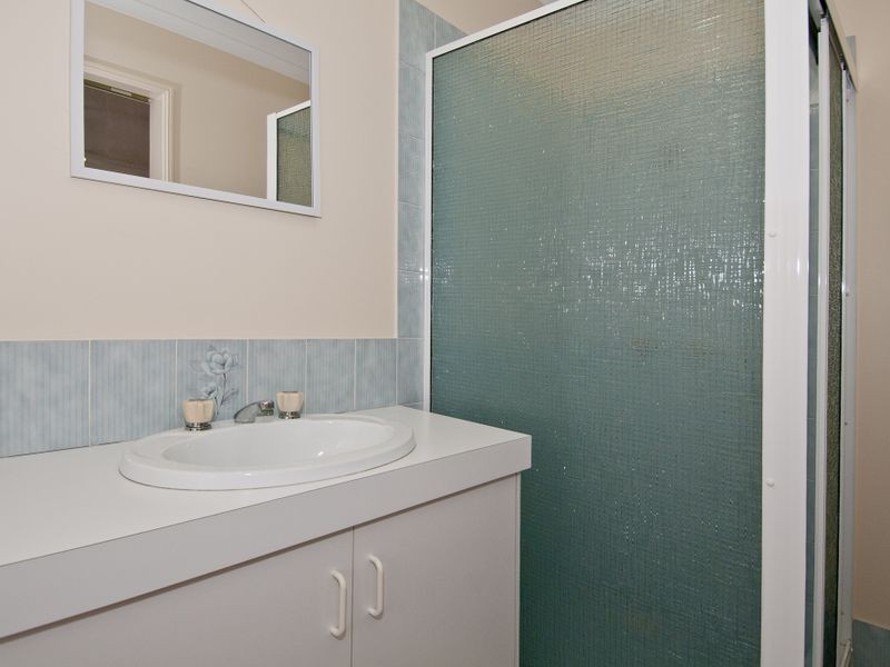 10 Clayton Drive, Edens Landing QLD 4207