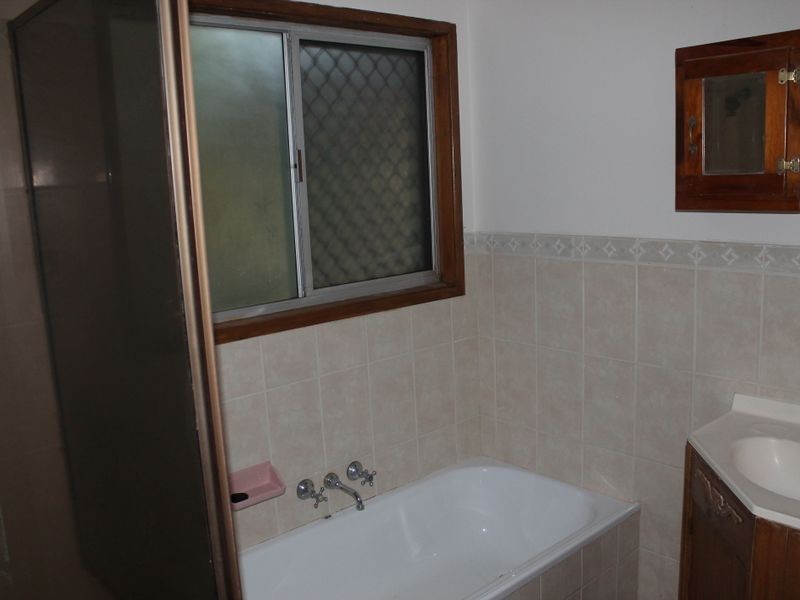 15 Glastonbury Drive, Bethania QLD 4205