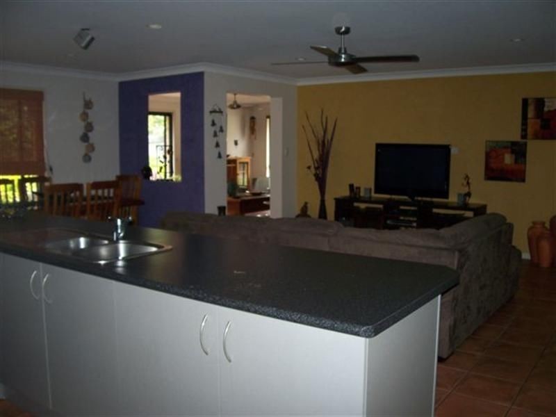 39 Albert Valley Drive, Bahrs Scrub QLD 4207