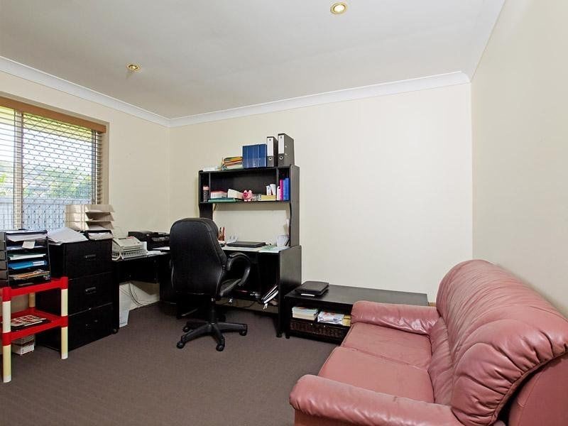 3 Jempal Court, Tanah Merah QLD 4128