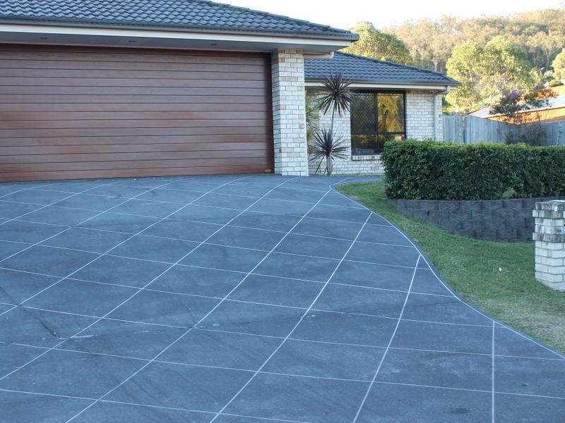 3 Mountain View Cresent, Mount Warren Park QLD 4207