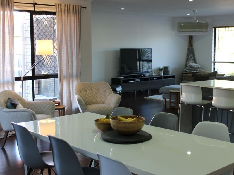 3 Mountain View Cresent, Mount Warren Park QLD 4207