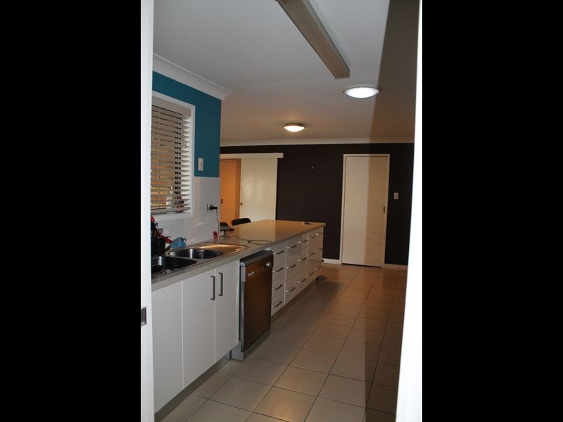18 Tweedvale Street, Beenleigh QLD 4207