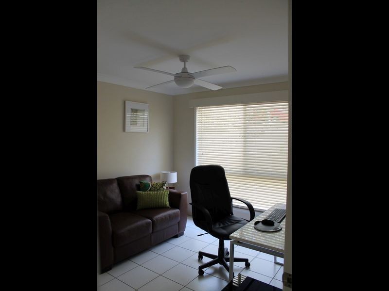 64 Loane Drive, Edens Landing QLD 4207