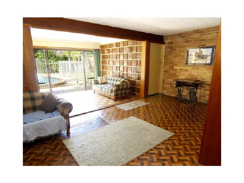 12 Darius Avenue, North Narrabeen NSW 2101