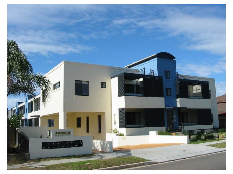 9/39 Lagoon Street, Narrabeen NSW 2101