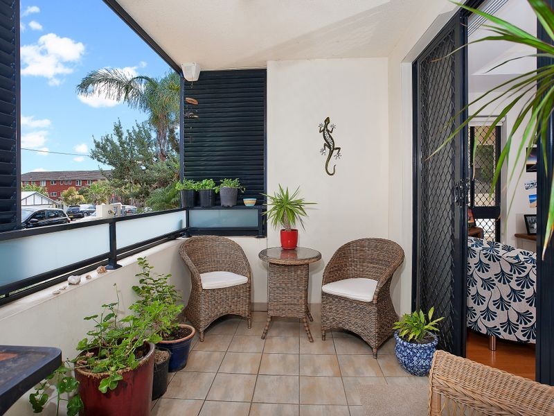 2/39-41 Lagoon Street, Narrabeen NSW 2101