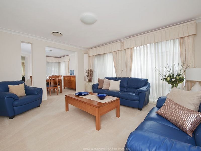 4 Waterside Grove, Warriewood NSW 2102