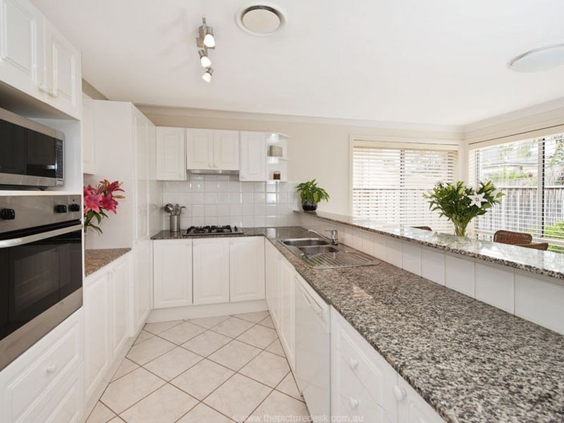4 Waterside Grove, Warriewood NSW 2102