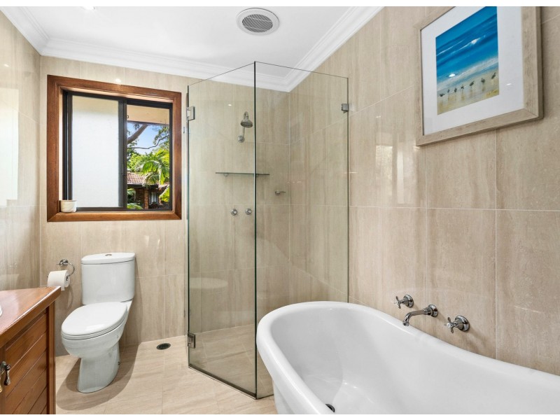 11 Wakooka Avenue, Elanora Heights NSW 2101