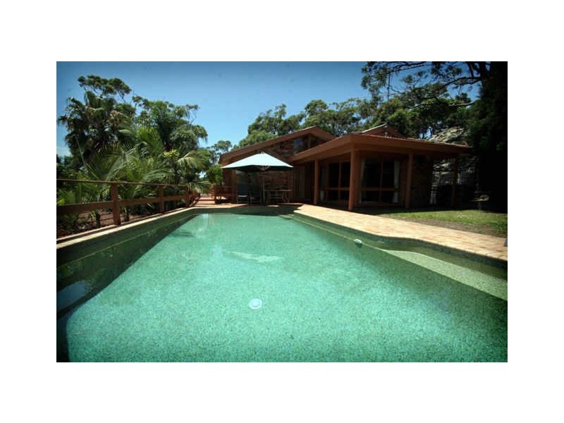 28 James Wheeler Place, Wheeler Heights NSW 2097