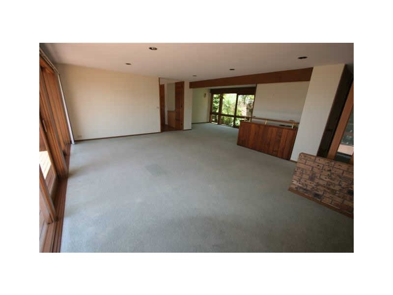 28 James Wheeler Place, Wheeler Heights NSW 2097