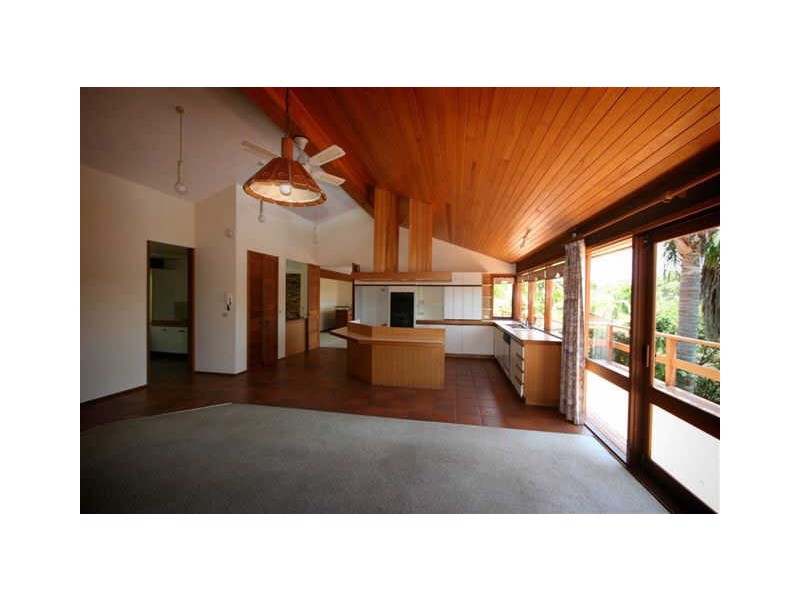 28 James Wheeler Place, Wheeler Heights NSW 2097