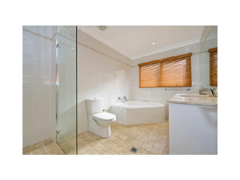 36 Wesley Street, Elanora Heights NSW 2101