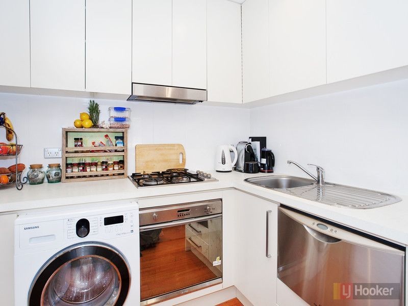 2/39-41 Lagoon Street, Narrabeen NSW 2101