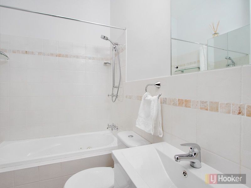 9/192 Ocean Street, Narrabeen NSW 2101