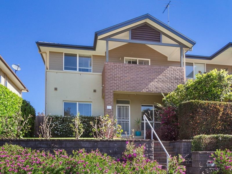 211 Macpherson Street, Warriewood NSW 2102
