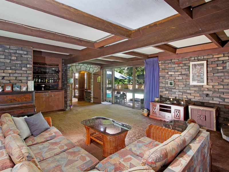 9 Wakooka Avenue, Elanora Heights NSW 2101