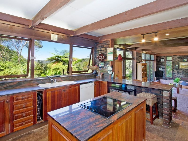 9 Wakooka Avenue, Elanora Heights NSW 2101