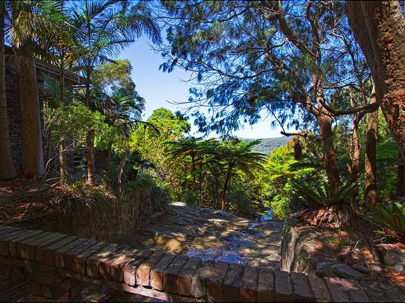 9 Wakooka Avenue, Elanora Heights NSW 2101