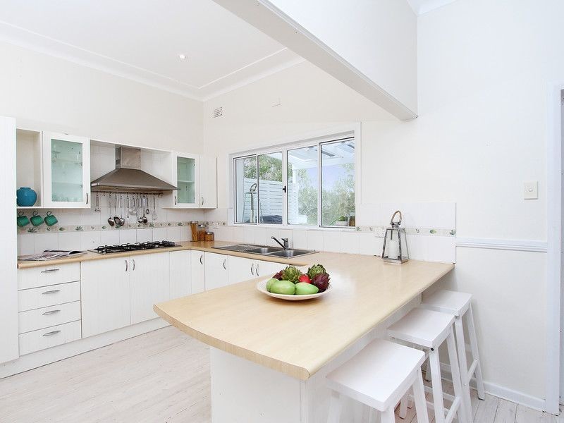 50 Sydney Road, Warriewood NSW 2102