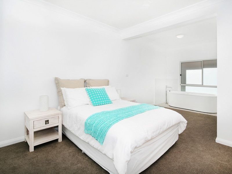39B Adams Street, Curl Curl NSW 2096