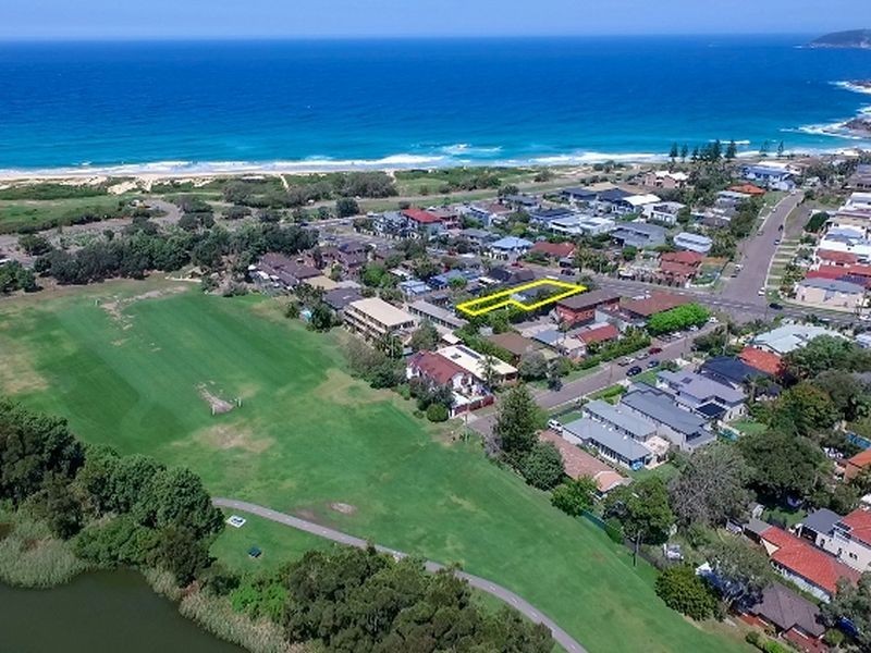 39B Adams Street, Curl Curl NSW 2096