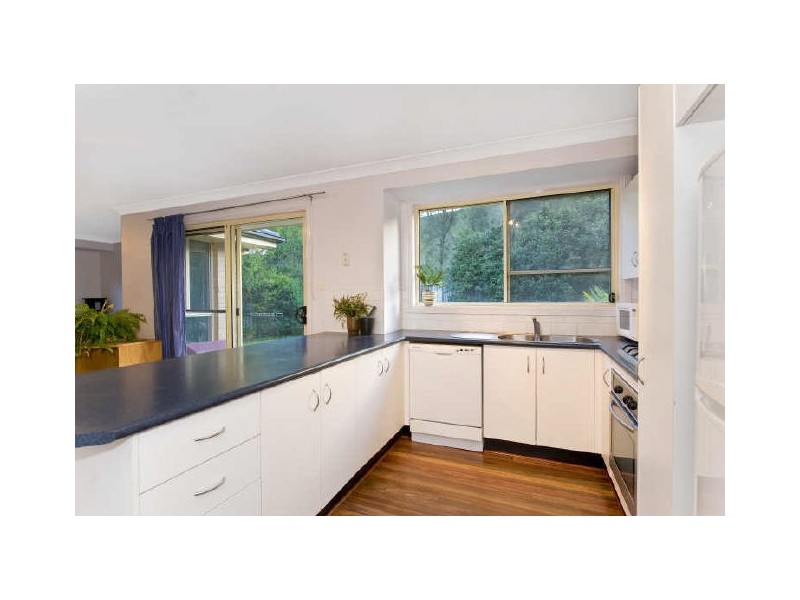 11 Lewis Close, Warriewood NSW 2102