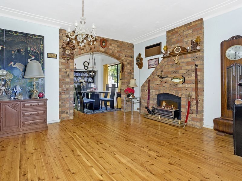 63 Sydney Road, Warriewood NSW 2102