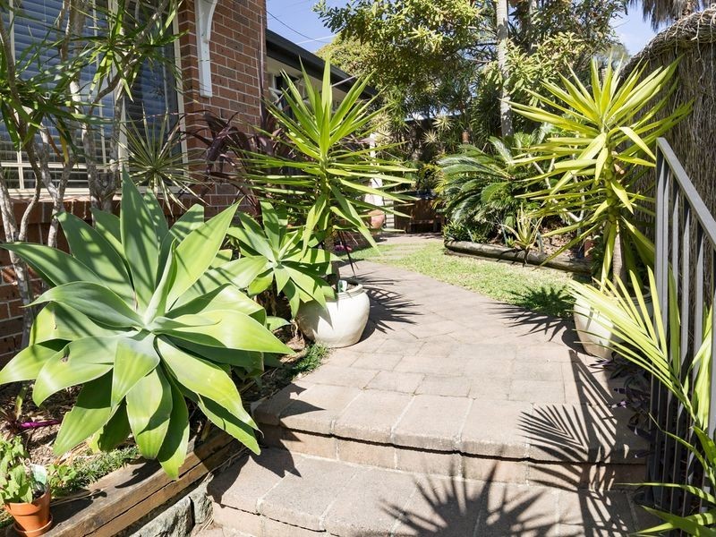 46 Lagoon Street, Narrabeen NSW 2101