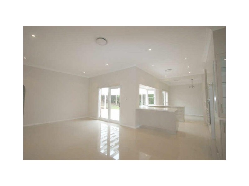 7 Dendrobium Crescent, Elanora Heights NSW 2101