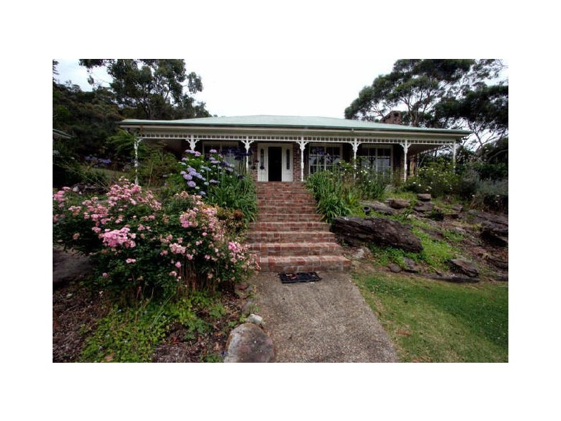 7 Dendrobium Crescent, Elanora Heights NSW 2101