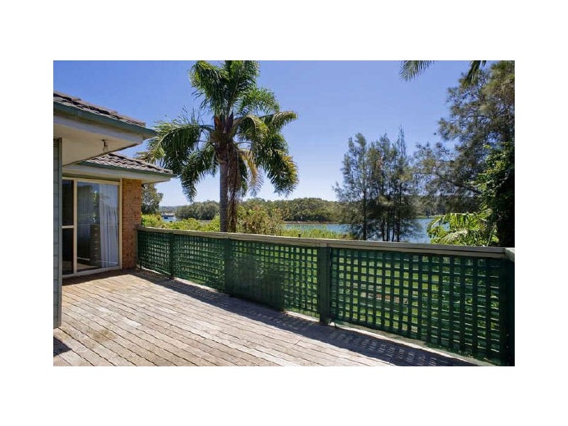 52A Lagoon Street, Narrabeen NSW 2101