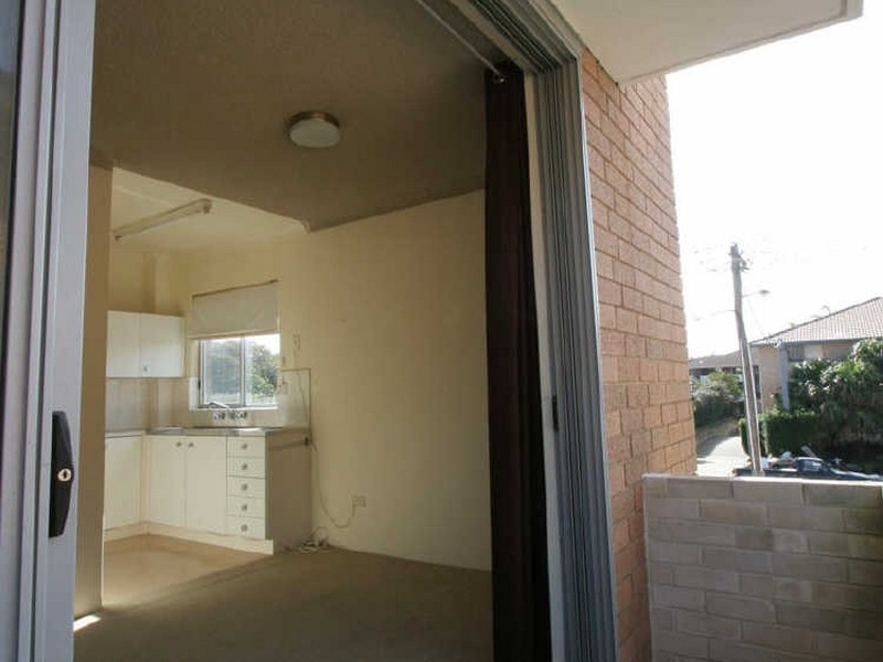 2/6 Wetherill Street, Narrabeen NSW 2101