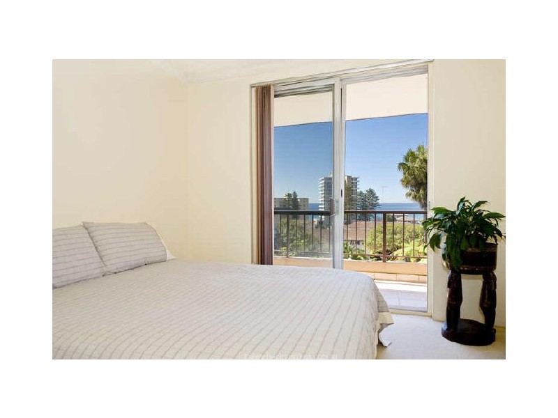 22/17 Frazer Street, Collaroy NSW 2097