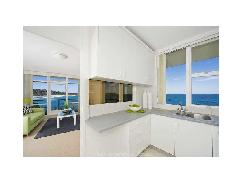 15/2 Monash Parade, Dee Why NSW 2099