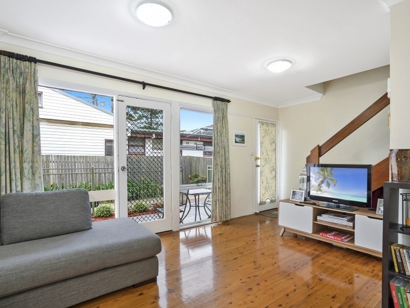 9/74 Lagoon Street, Narrabeen NSW 2101