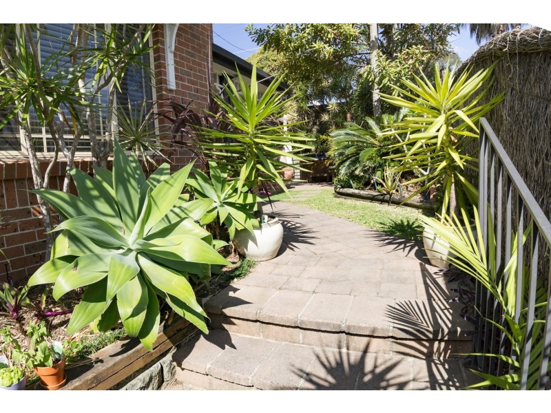 46 Lagoon Street, Narrabeen NSW 2101