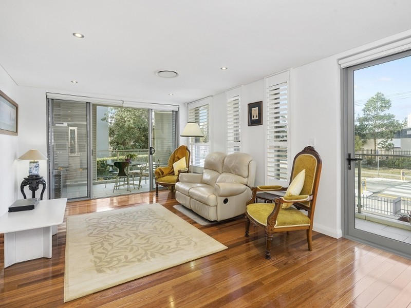 8/66 Park Street, Narrabeen NSW 2101