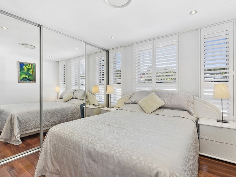 8/66 Park Street, Narrabeen NSW 2101