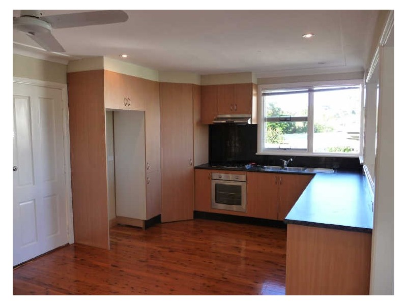 30 Arnott Crescent, Warriewood NSW 2102