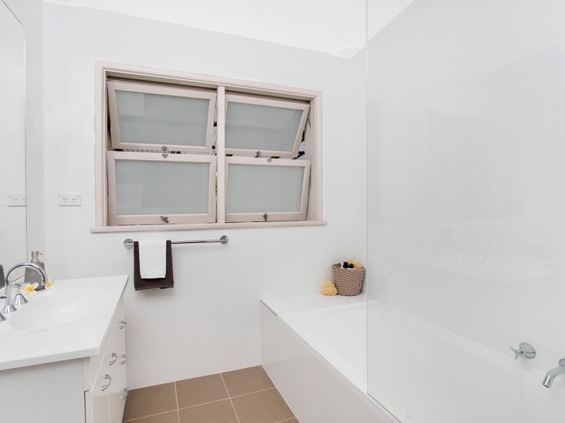 15 Indura Road, North Narrabeen NSW 2101