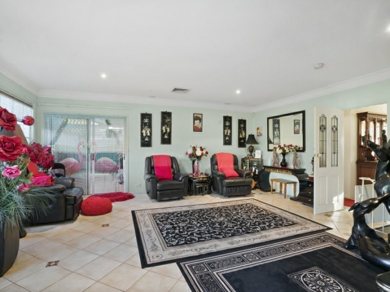 16 Munnumba Avenue, Belrose NSW 2085